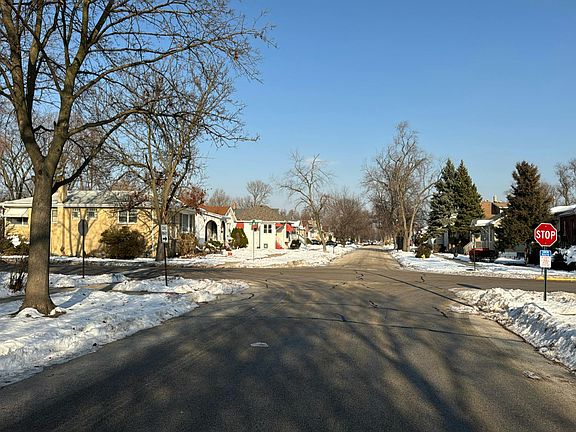 4th image of 2003 S 18th Ave