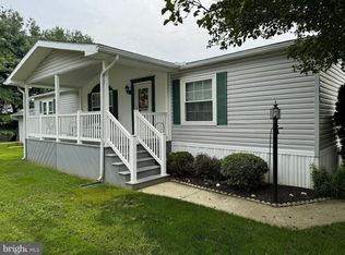 104 Greenbriar Cir, Lancaster, PA