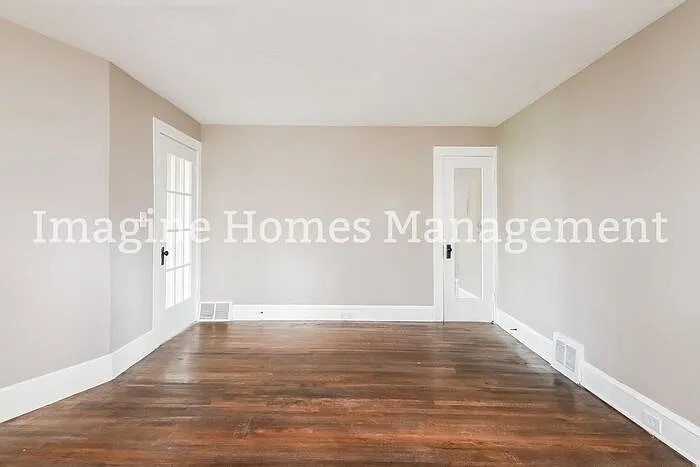 2 bed, 1.0 bath, 1144 sqft, $1,415 — Photo 4