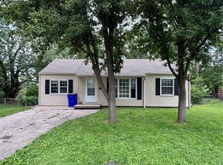 5525 Hunter St, Raytown, MO 64133