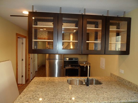 3rd image of 1509 W Farwell Ave APT 1C