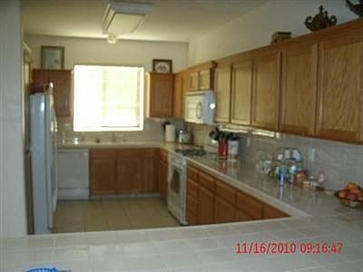 2nd image of 798 Carey Ave