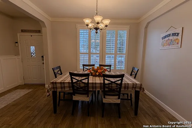 4 bed, 2.5 bath, 2622 sqft, $2,675 — Photo 4