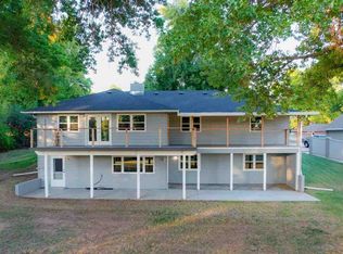 1616 Dover Dr, Ponca City, OK 74604