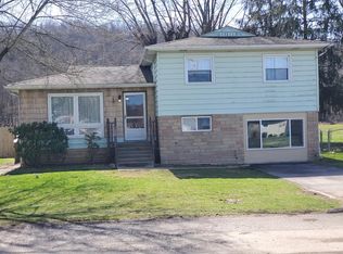 2711 Glenwood Ave, Moundsville, WV 26041