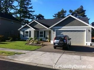 930 Hayes St, Mount Angel, OR 97362