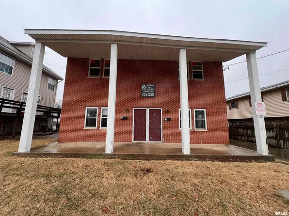 308 W College St, Carbondale, IL 62901