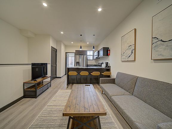 2nd image of 44 N 40th St #3BEDS