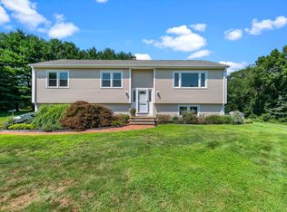 2 Cornfield Ln, Madison, CT 06443