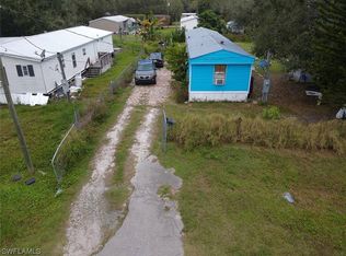 88 Orange Ave, Labelle, FL 33935