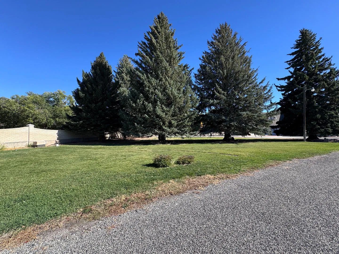 3221 W Main St — Photo 3