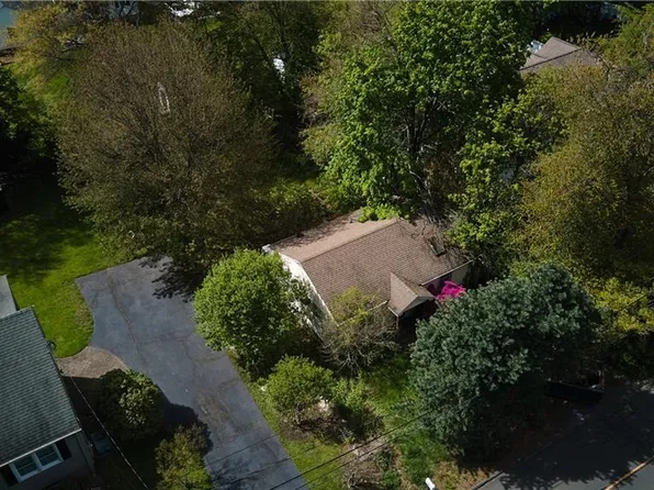 32 Hale Street, Westport, CT 06880