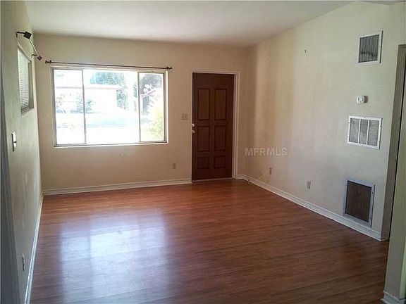 3rd image of 1409 Watts Ave