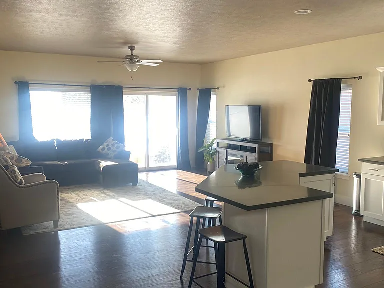 6105 Murray Way NE — Photo 21
