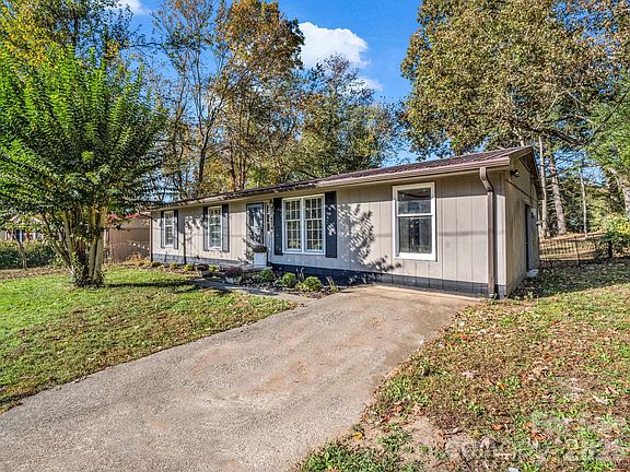 2nd image of 47 Springside Dr