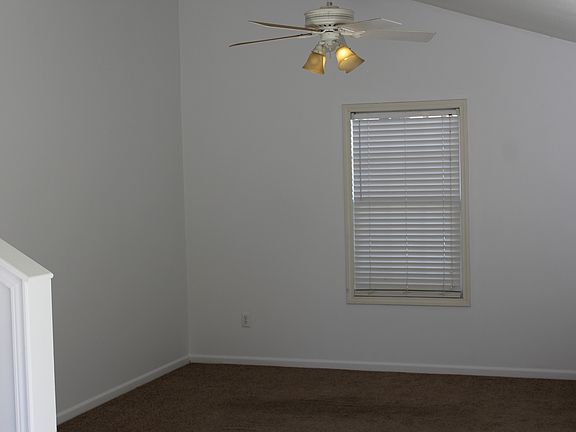 3rd image of 604 N William St #102