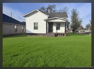 221 N Dorothy Ave, Claremore, OK 74017