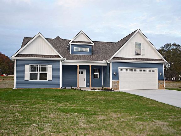 3rd image of 270 Deyoung Rd
