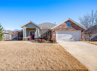 344 N Cold Harbor Ave, Fayetteville, AR 72704