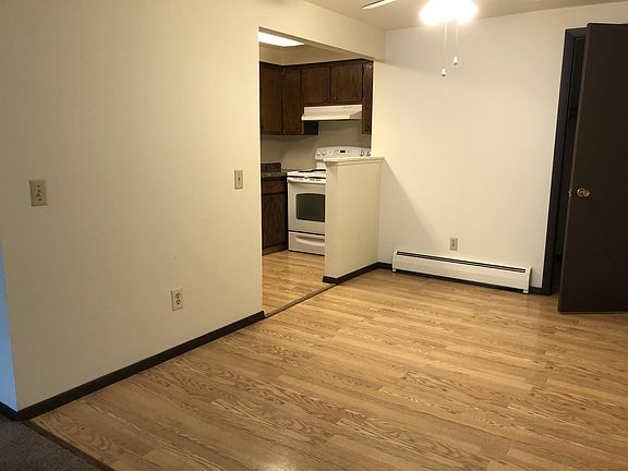 Dining/Kitchen