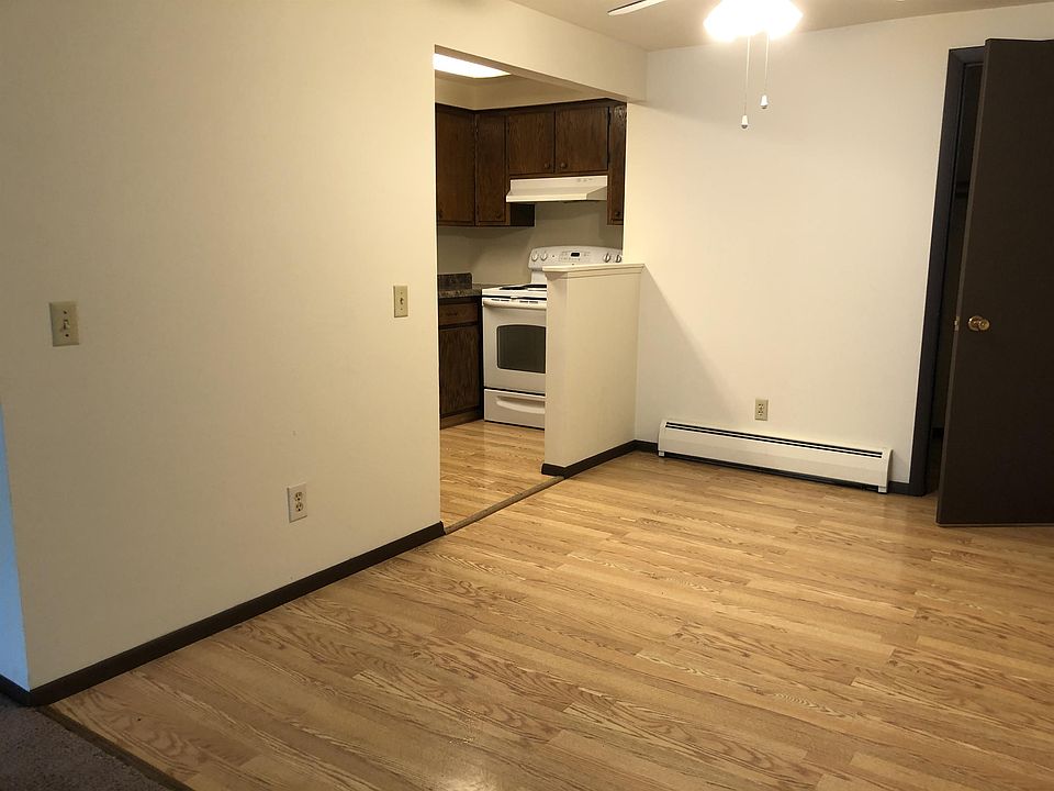 Dining/Kitchen
