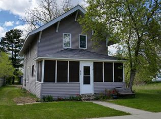 306 Grant Utley Ave NW, Cass Lake, MN 56633