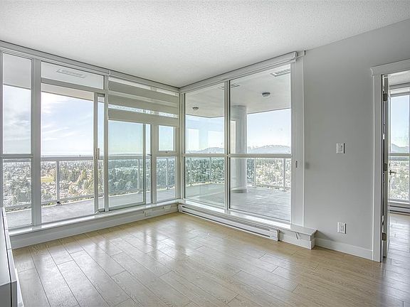 5th image of 11967 80th Ave #3102