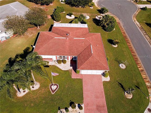 2nd image of 310 Brockfield Dr