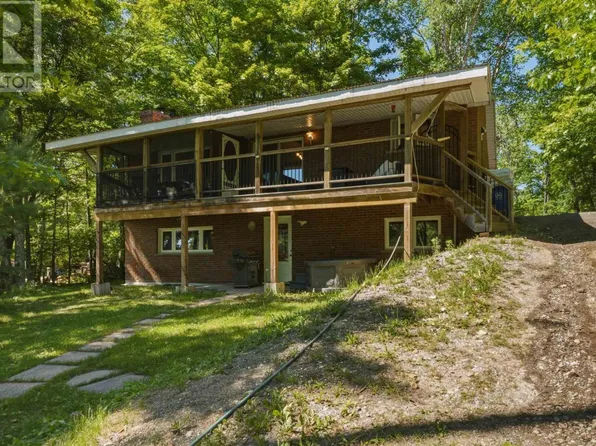 9 Cameron Rd, Algoma, Unorganized, North Part, ON P6A 5K7