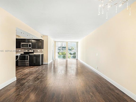 5th image of 501 Three Islands Blvd APT 519