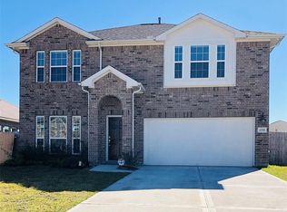 10018 Eagle Pines Dr, Baytown, TX 77521