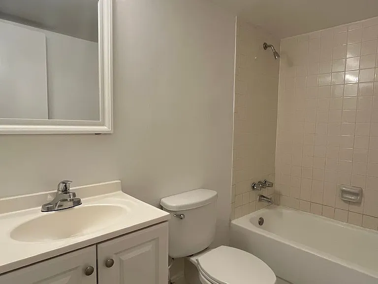 515 S Sequoia Dr — Photo 15
