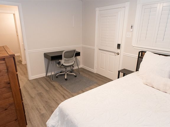 5th image of 2129 Province Ln