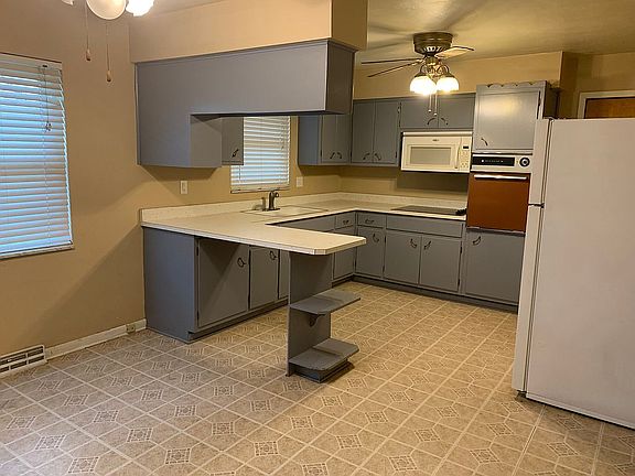 4th image of 2220 Gipsy Dr
