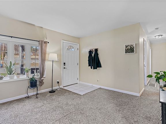 5th image of 9730 Birchbrook Ct