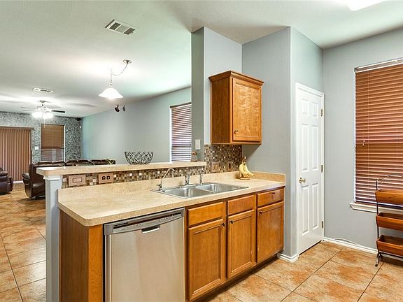 4th image of 601 Coffee Mill Dr