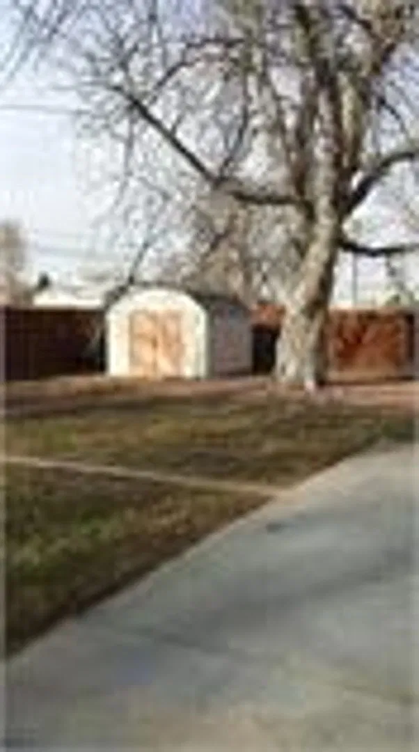 Spacious 3-Bedroom Ranch in Central Greeley Great Location! — Photo 3