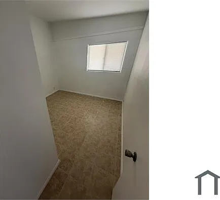 3301 Wright Ave — Photo 5