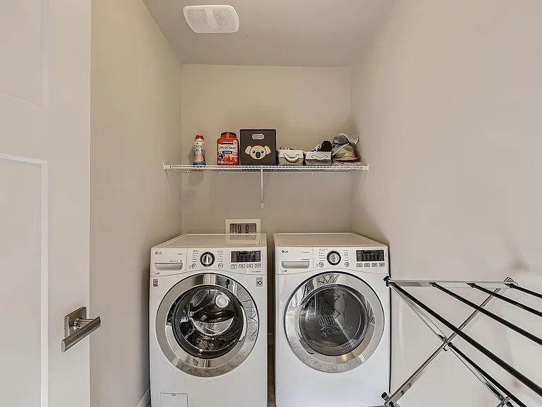 22531 42nd Dr SE — Photo 18