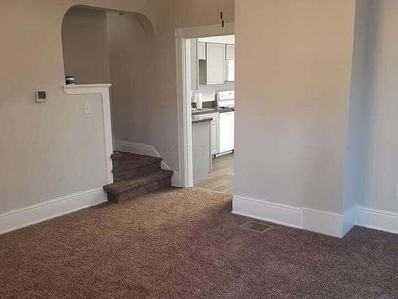 3rd image of 114/116 Maholm St