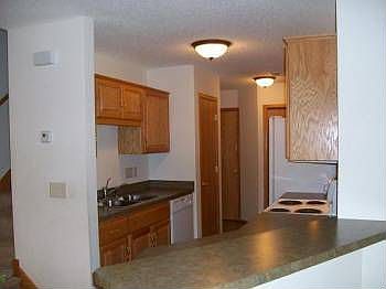 5th image of 15466 Tungsten St NW