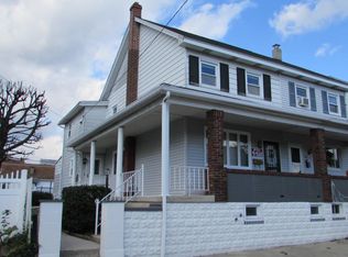236 W White St, Summit Hill, PA 18250