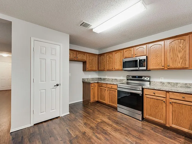 9139 Grand Canal Dr — Photo 15