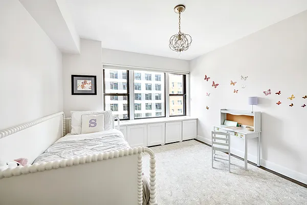 Sold by Compass | media 6