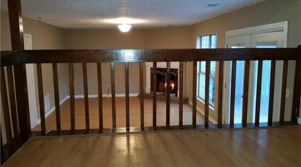 3 bed, 2.5 bath, 1500 sqft, $2,700 — Photo 2