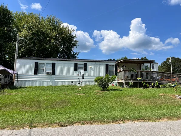 247 Step Rock Hill Rd, Cookeville, TN 38501