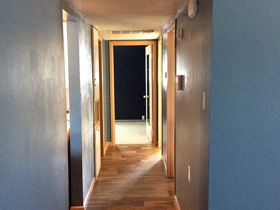 5th image of 408 S James Ave