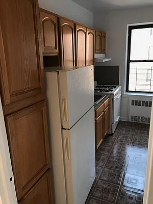 Rented by Giaps Realty Group LLC | media 5