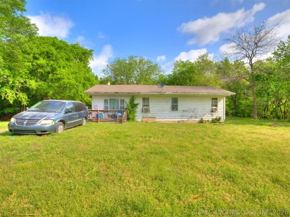 8801 E 98th St N, Owasso, OK 74055