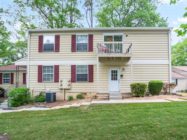 1344 Surrey Ln SW, Marietta, GA 30008